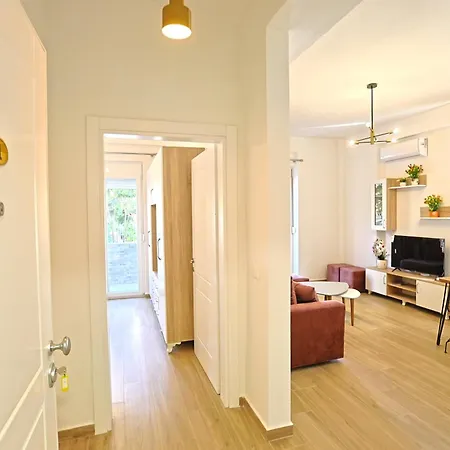 Sea Apartment *