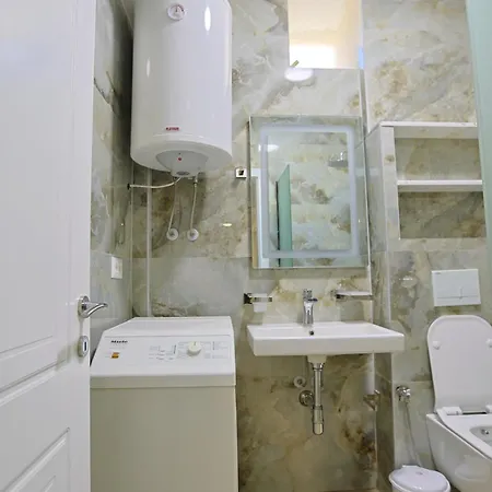Apartment Sea *