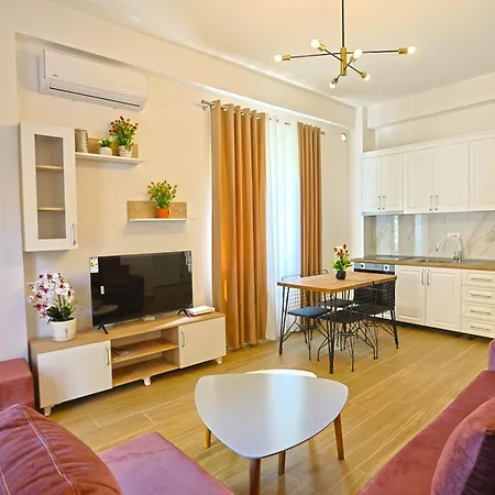 Apartment Sea Golem (Tirana)