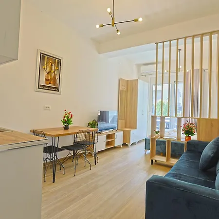 Sea Apartment *