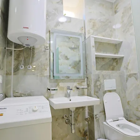Sea Apartment *
